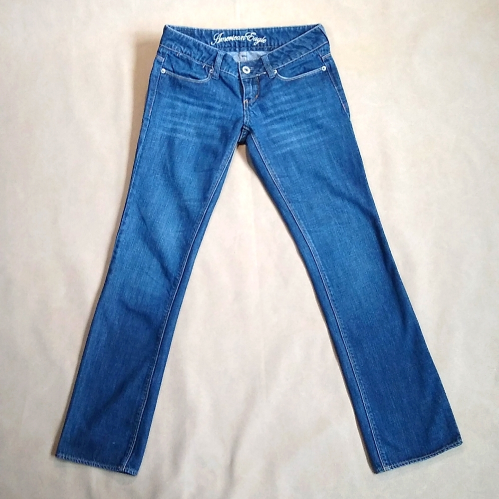AE – American Eagle Women’s Jeans – 77 Straight – Blue – 0 Reg – Low Rise